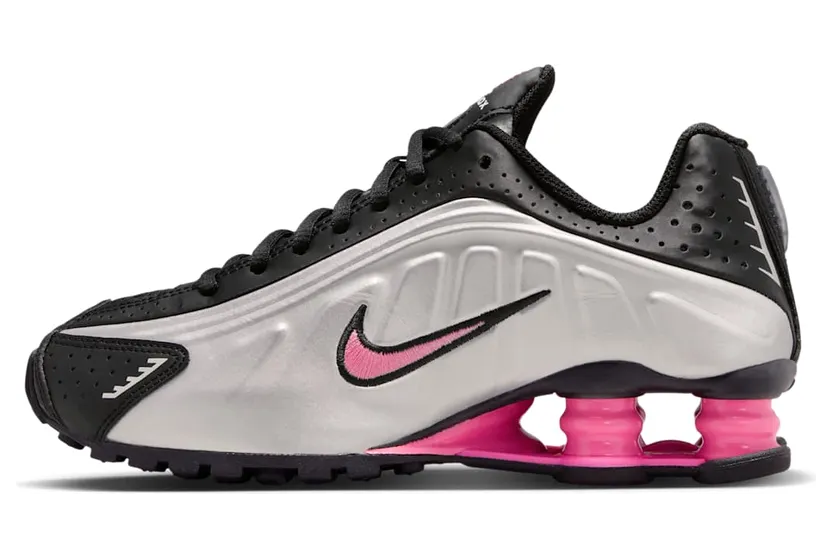 Nike Shox R4 GS “Black / Pink” (CW2626-006)