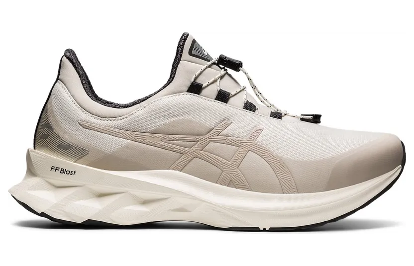 Asics Novablast™ 1201A133-021