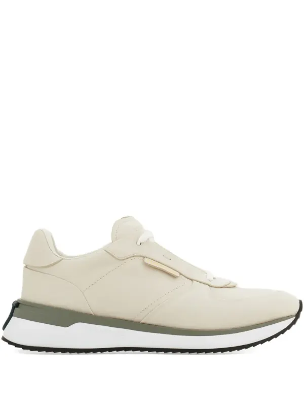 Ferragamo Low-top with gancini-detail – White (787603)