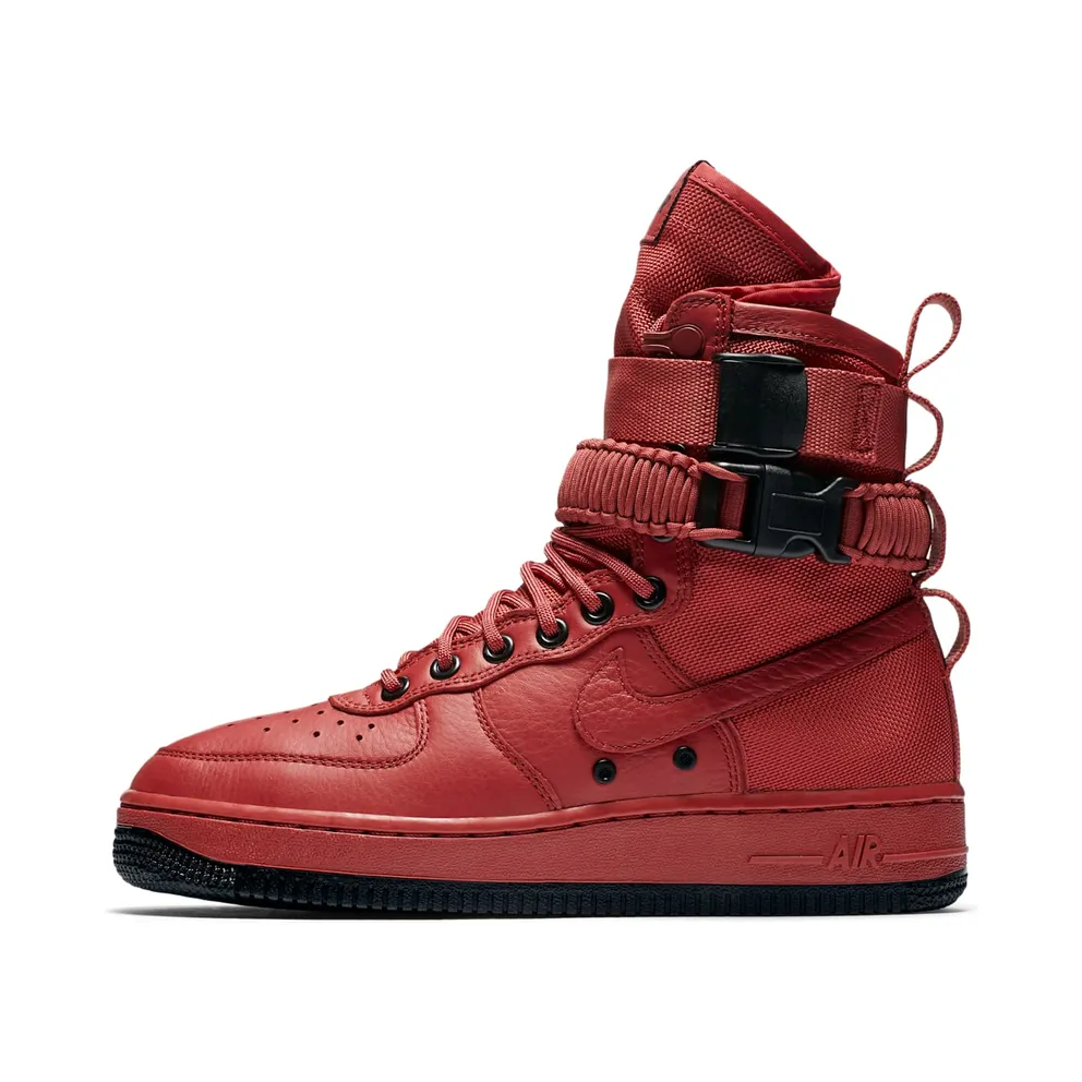 Nike SF Air Force High Cedar (W)
