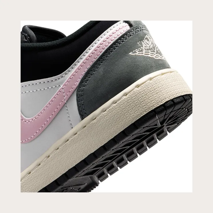 air-jordan-1-low II1257-006