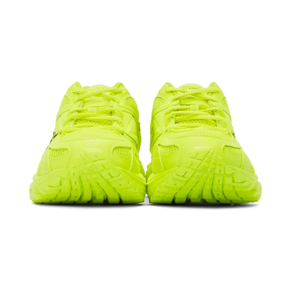 VETEMENTS Yellow Reebok Edition Artisanal Logo Spike Runner 200 NEON YELLOW (UE51SN200Y)