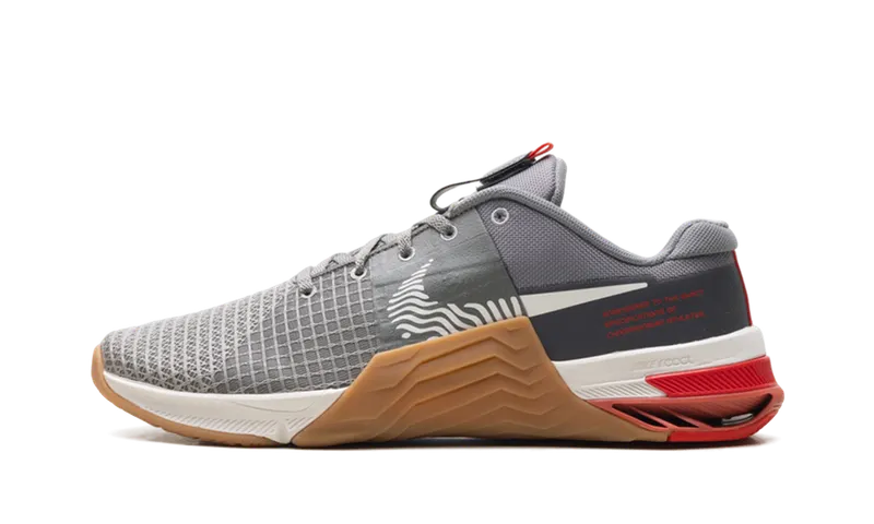 Nike Metcon 8 “Flat Pewter Flat Pewter Light Crimson Gum” (DO9328-005)