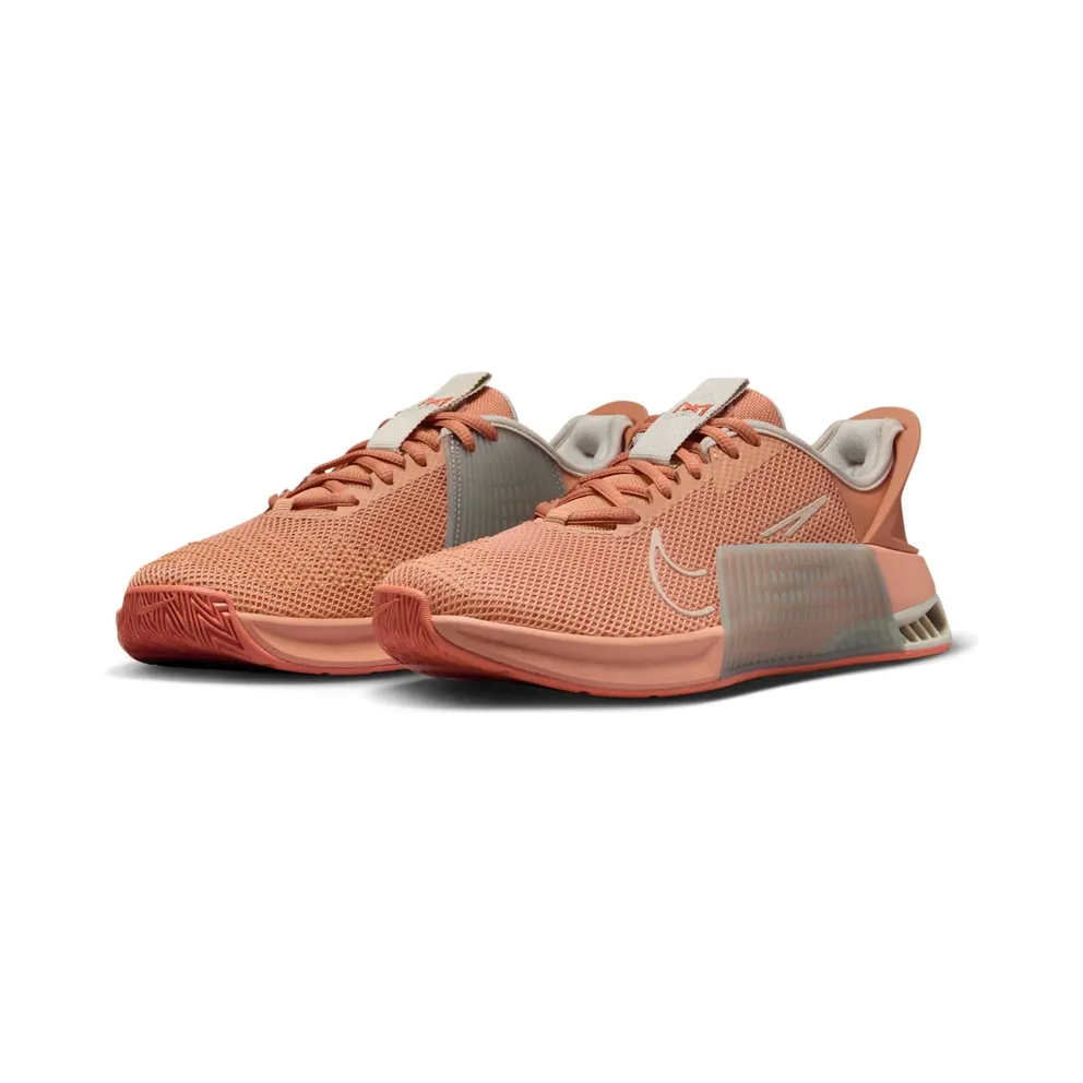 Nike Metcon 9 Flyease “Amber Brown / Light Bone / Mica Green / Guava Ice” (DZ2540-200)