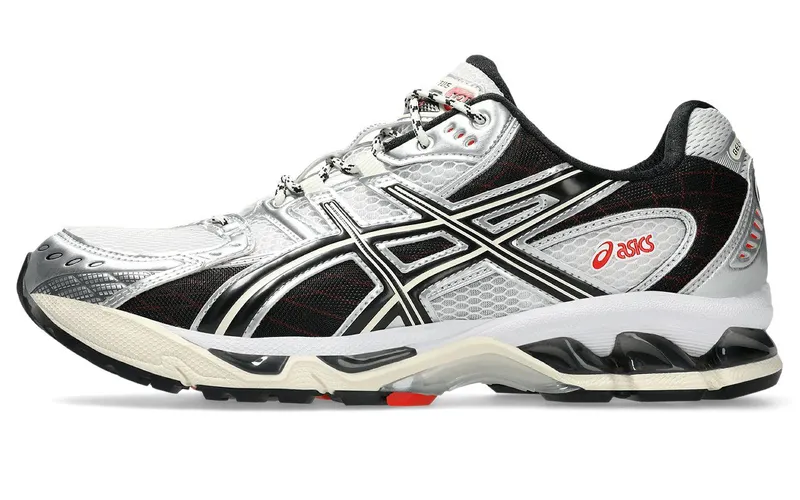Asics GEL-Nimbus 10.1 “White / Black” (1203A543-106)