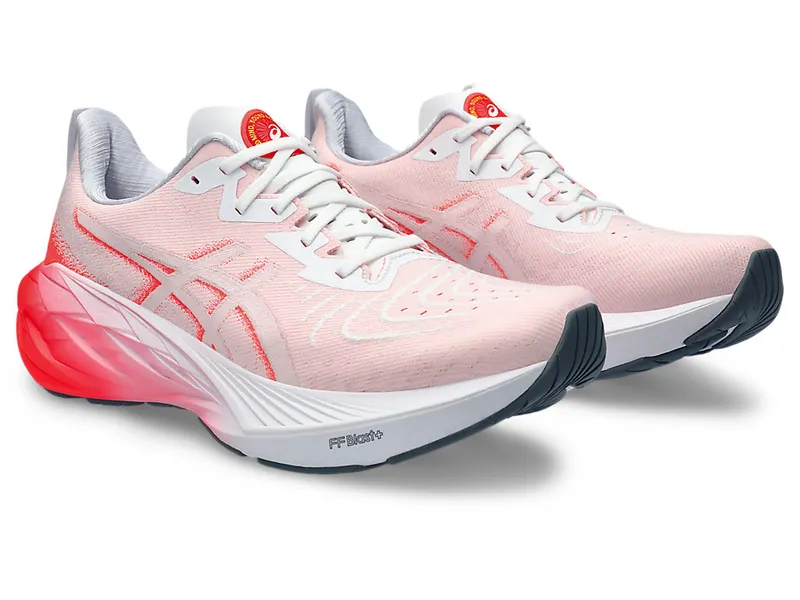Asics Novablast 4 White/Sunrise Red (1011B845.100)