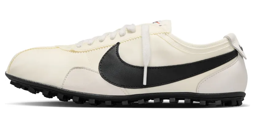 Nike Moon Shoe “Soft Pearl Black”: retro-erfgoed voor haar