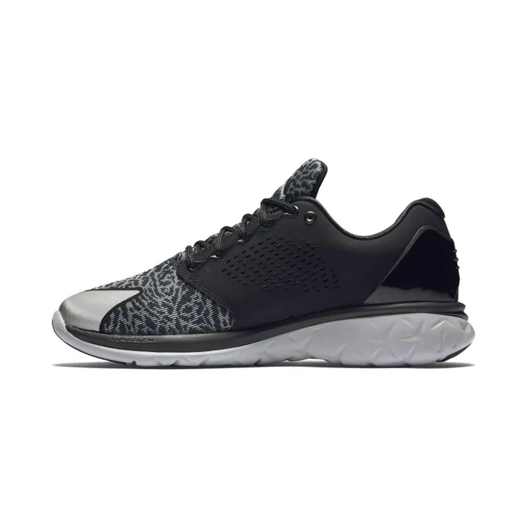 jordan-trainer-st 820253-010