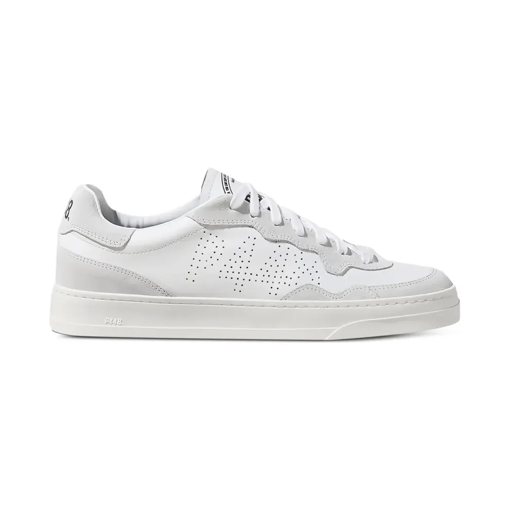 P448 Bali mit perforiertem Detail – White (S24BALI)