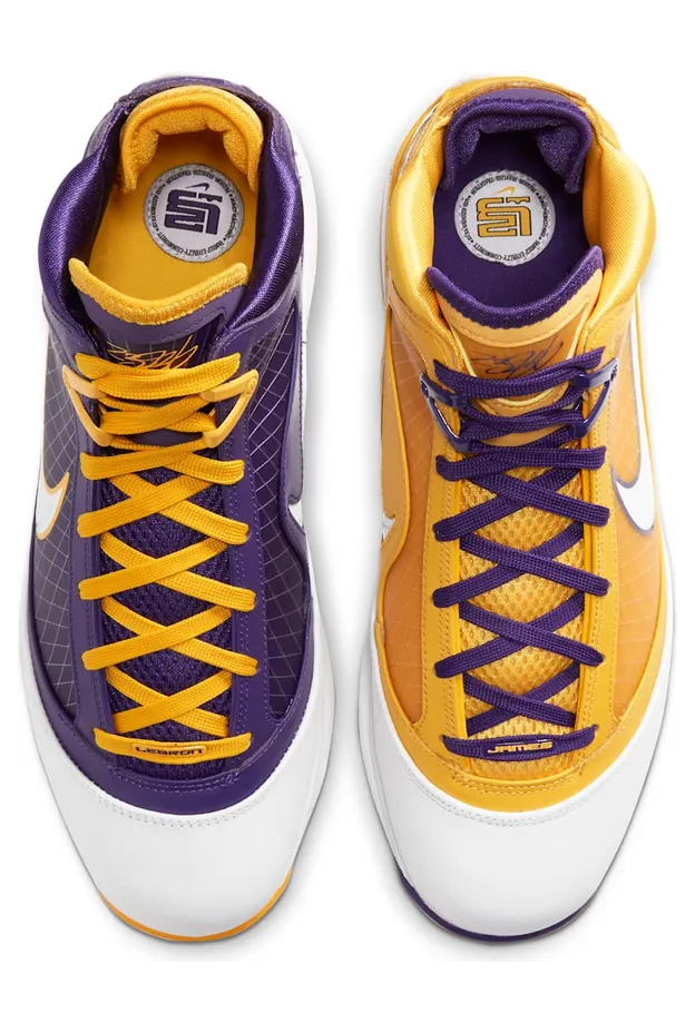 nike-lebron-7 CW2300-500