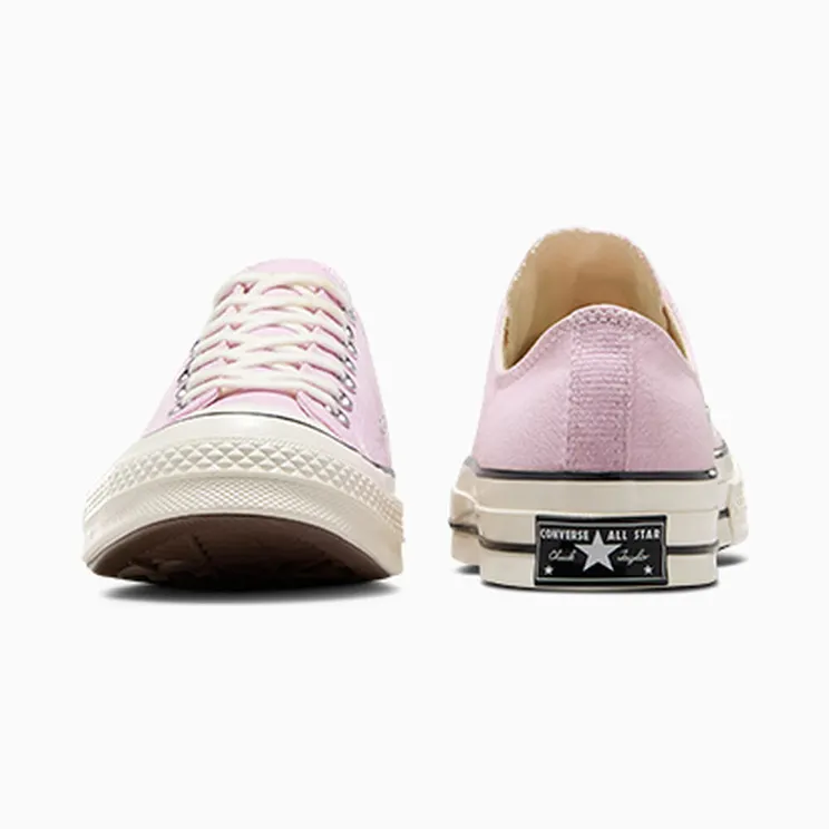 converse-chuck-taylor-all-star A08724C