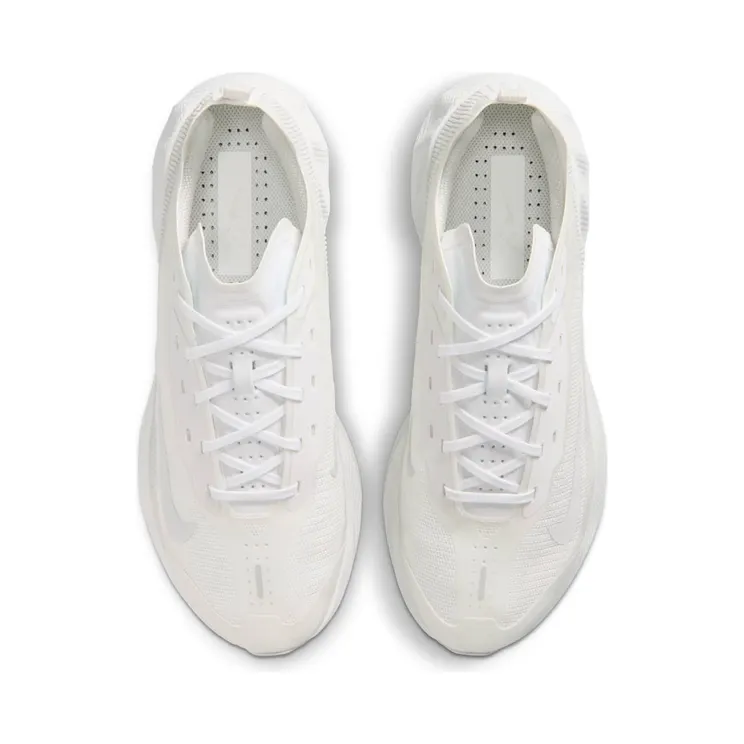 nike-ava IQ7633-100