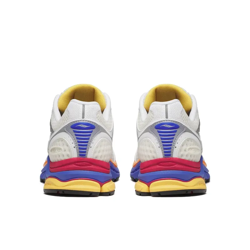 Saucony ProGrid Triumph 4 “Galaxy” (S70905-2)