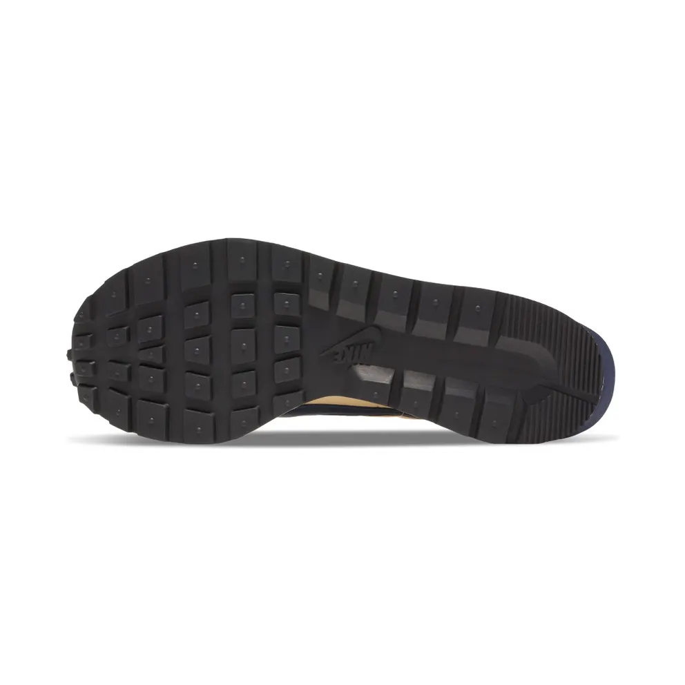 Nike Sportswear Nike x Sacai Vaporwaffle (DD1875 200)