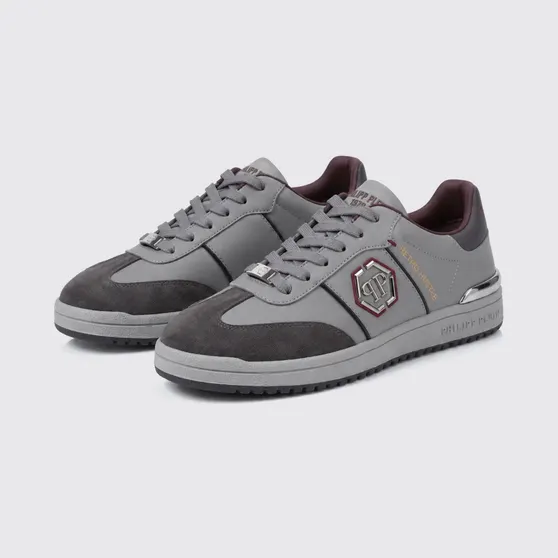 Philipp plein Retro Hustle Leather Sneakers with Hexagon Logo Grey (AAFSUSC1062PLE022N10)