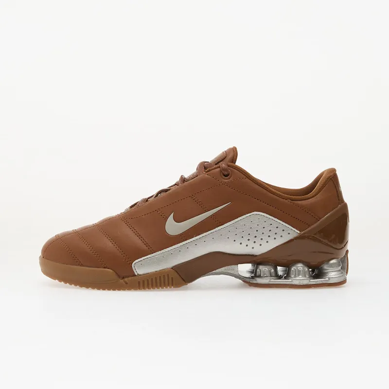 Nike Total 90 Shox Magia “Pecan / Metallic Silver” (IO9300-200)