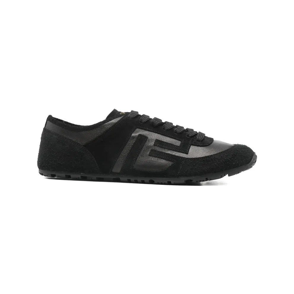 Balmain Racer 45 “Black” (GM1VI410 LTNA 0PA)