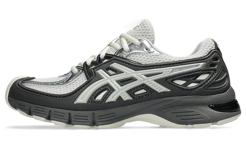 ASICS GEL-SD-LYTE “Cream / Carbon” (1203A886-102)