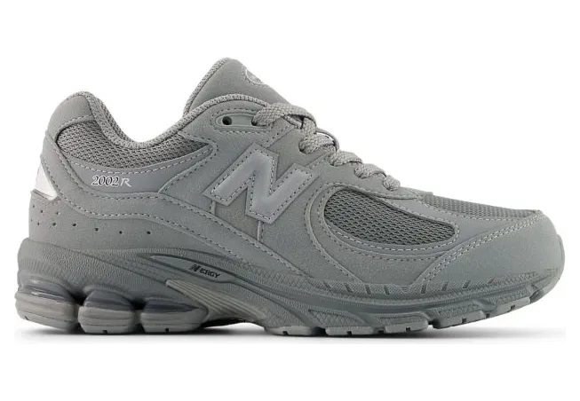 new-balance-2002r G200234F