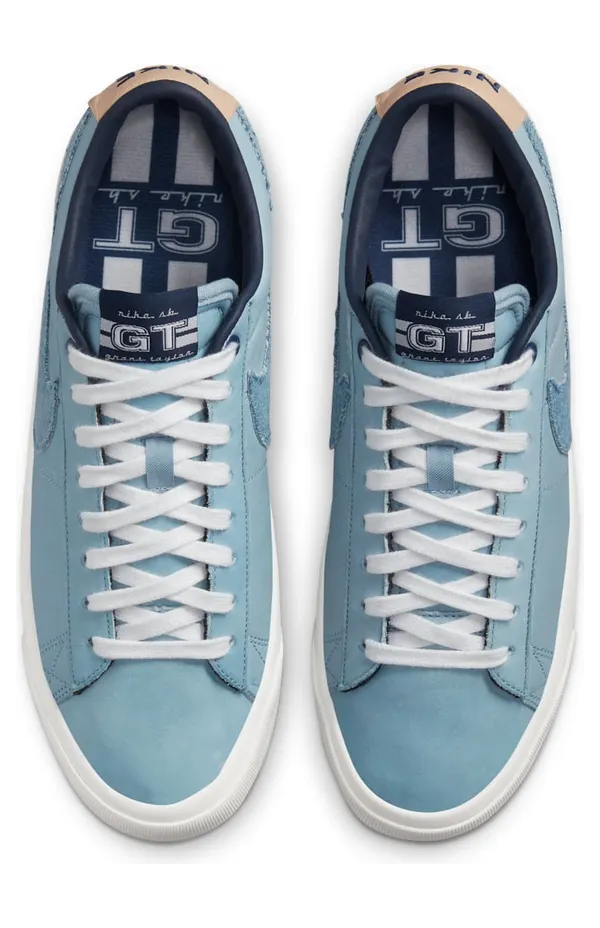 nike-zoom DM8890-100