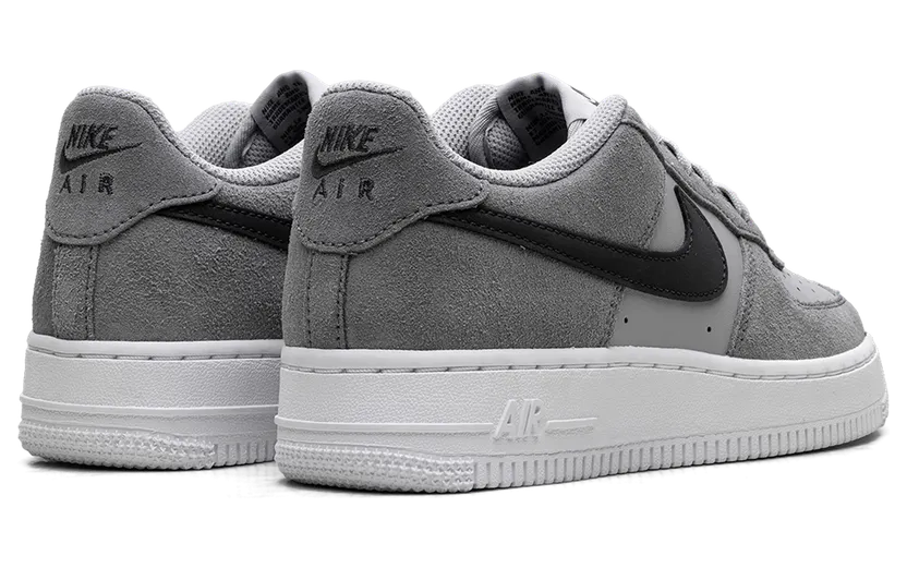 nike-air-force IQ2743-001