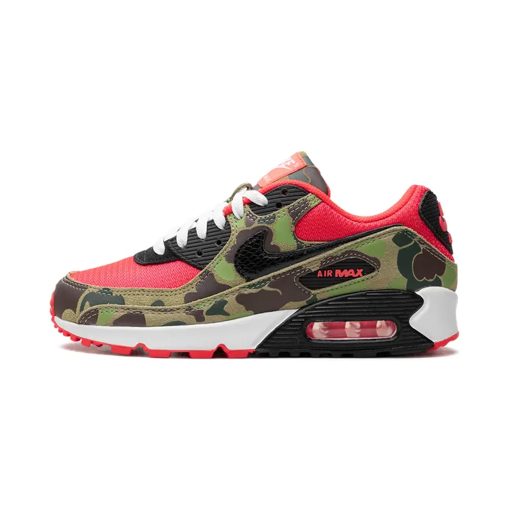 Nike Air Max 90 “Reverse Duck Camo” (CW6024-600): dezelfde schoen, drie keer de prijs