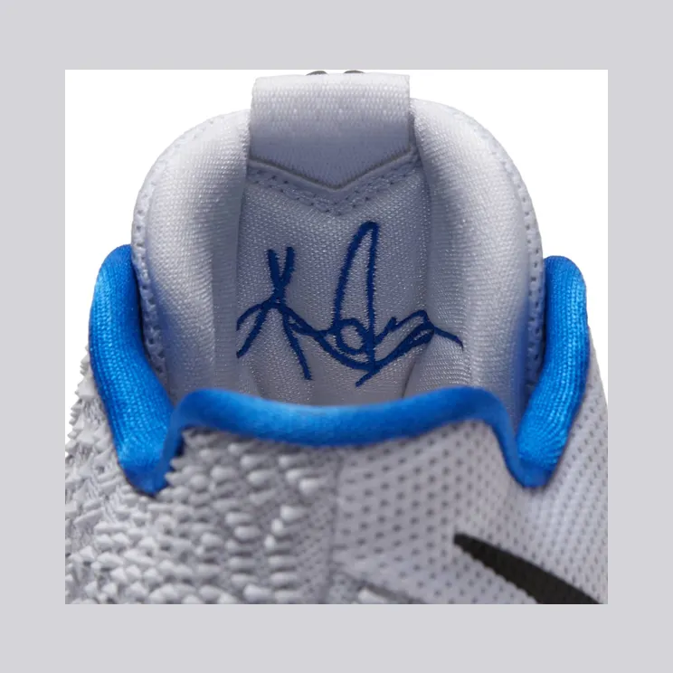 nike-kyrie-3 852395-102
