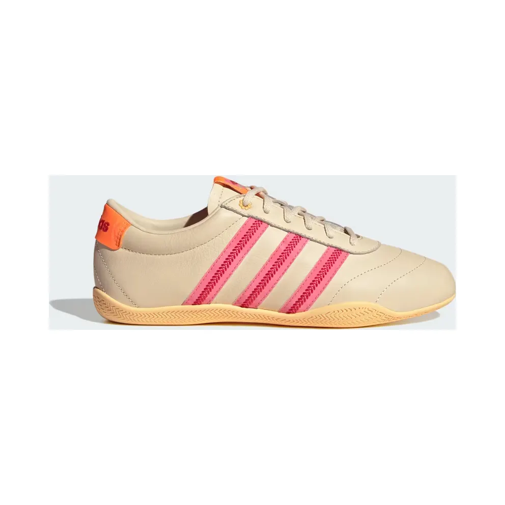 adidas Grand Court Lo “Warm Vanilla / Bliss Pink / Lucid Orange” (KI3373)