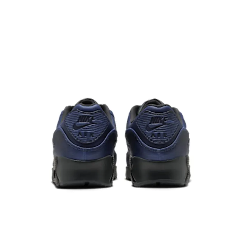 De Nike Air Max 90 University Blue is donkerder dan z’n naam (IQ7130-002) (6)