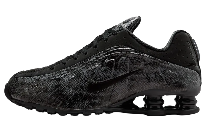 Nike Shox R4 “Black Snakeskin” (IM6050-001)