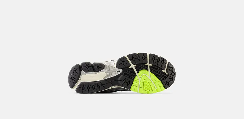 New Balance 1906R “Sprite” (M1906RCE)