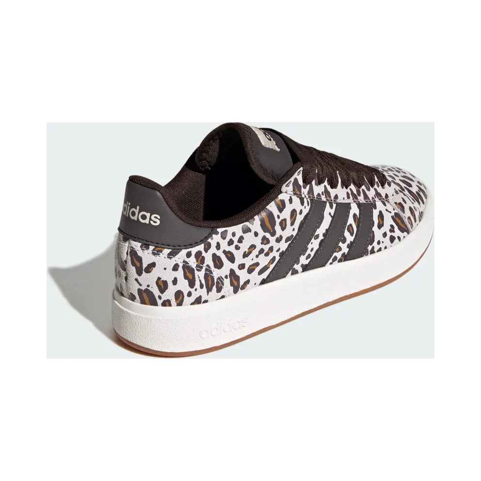 adidas Grand Court Base 00s “Crystal Linen / Aurora Coffee / Core White” (KI3331)