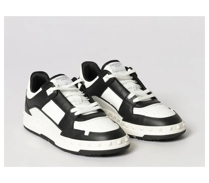 Valentino garavani Freedots Leather Sneakers Black (YS0H43RDG0NI)