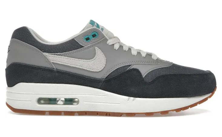 Nike Air Max 1 VNTG Grey Dark Grey Gum (555284-002)
