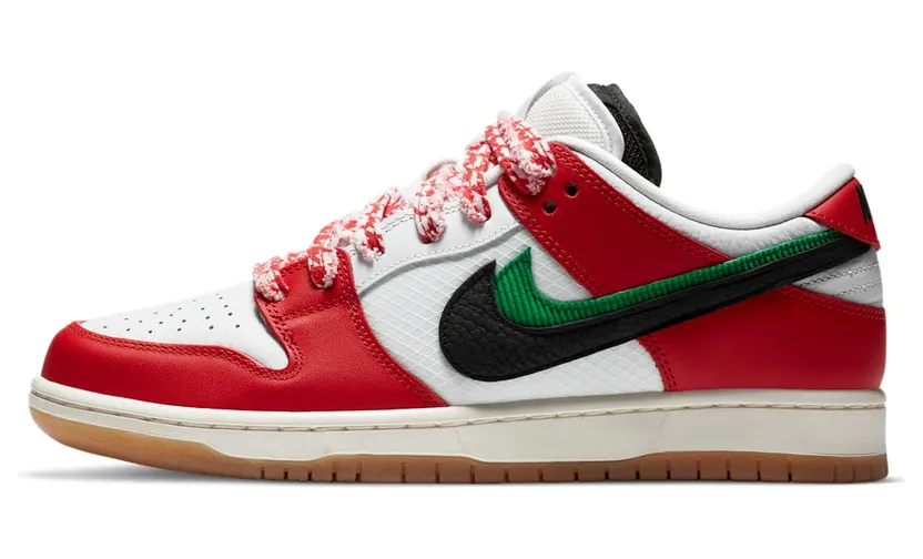 Nike Frame Skate x Dunk Low SB “Chile Red / White / Lucky Green / Black” (CT2550-600)