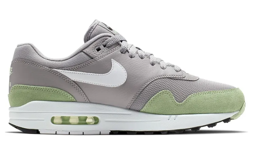 nike-air-max AH8145-015