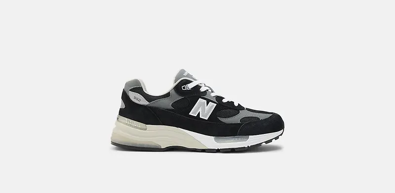 New Balance 992 “Made in USA – Black Grey” (U992BK)