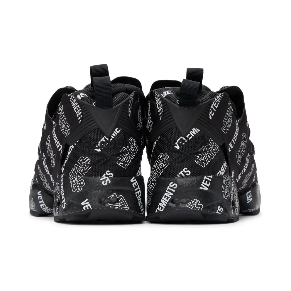 VETEMENTS Black Reebok Edition STAR WARS Instapump Fury (UE52SN100B)