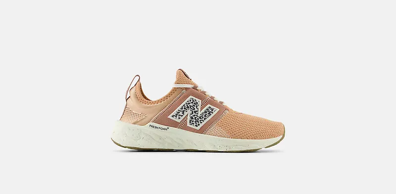 New Balance Fresh Foam X Cruz Artisan v3 Light Sparrow Black (WCRZEPS3)