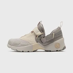 Jordan Trunner LX Light Iron Ore Enigma Stone