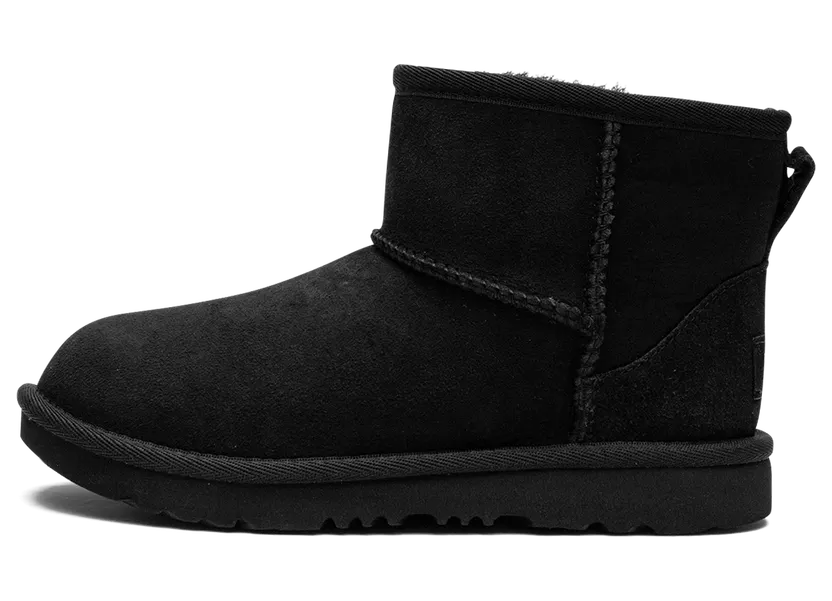 Ugg Classics Mini 2 GS “Black” (1017715K-BLK)