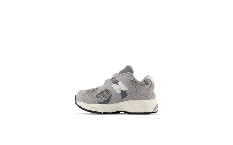 NEW BALANCE 2002 HOOK & LOOP “STEEL / LEAD” (IV2002ST)