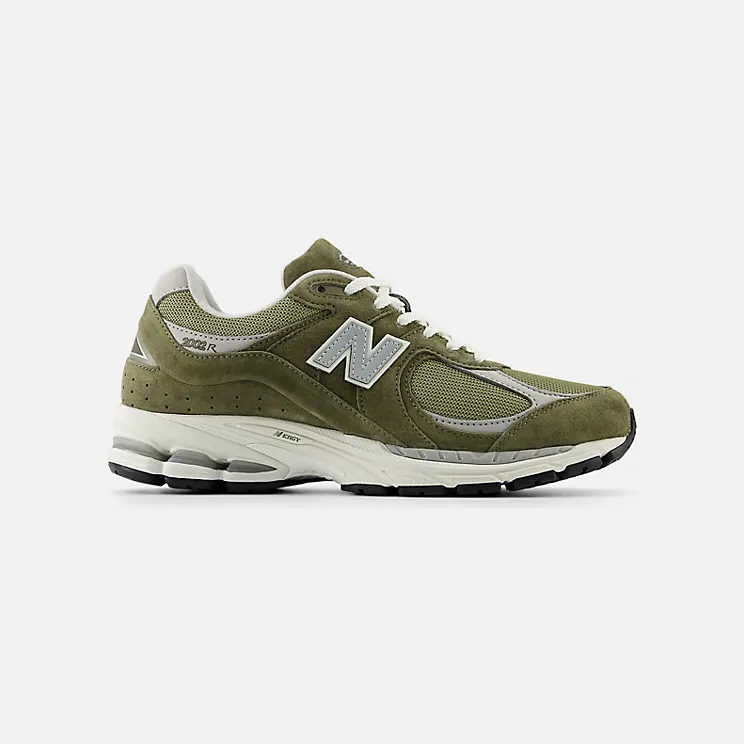 New Balance 2002R “Footlocker Exclusive” (M2002RFO)