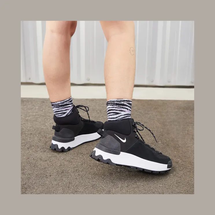 nike-city DQ5601-001