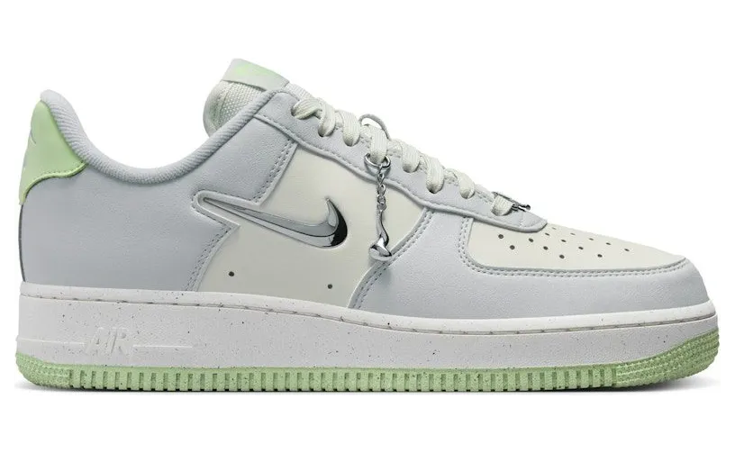 nike-air-force FN8540-001