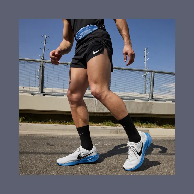 nike-revolution HF4909-043