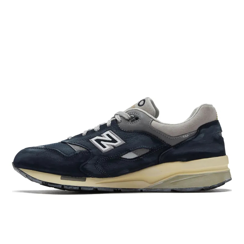 New Balance 1600 Premium Vintage Navy (CM1600VN)