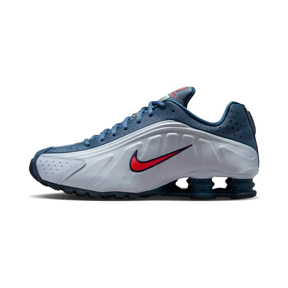 Nike Shox R4 “Football Greyq” (HQ1988-012)