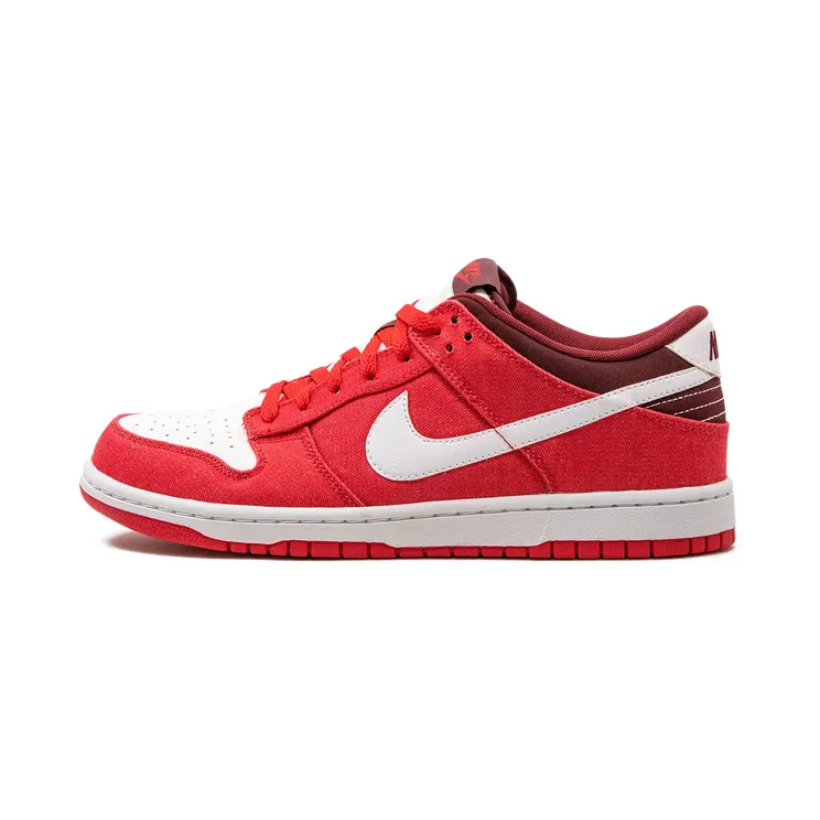 Nike Dunk Low “Hyper Red” (318019-604)