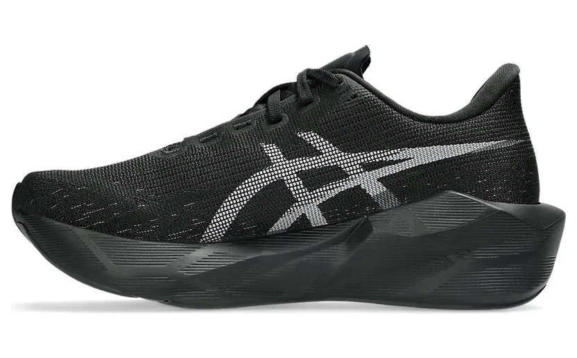 asics-novablast 1012C008-002